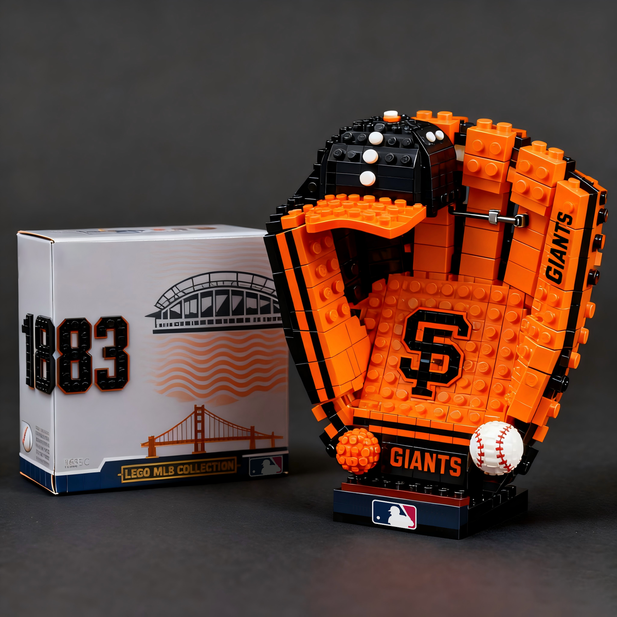 SFG x MLB Teams Premium Baseball Glove Building Block Set